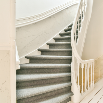 A professional full cover stairs carpet fitting to enhance its look and comfort. Our carpet fitters complete the fitting process in high-quality standard. Exen Flooring