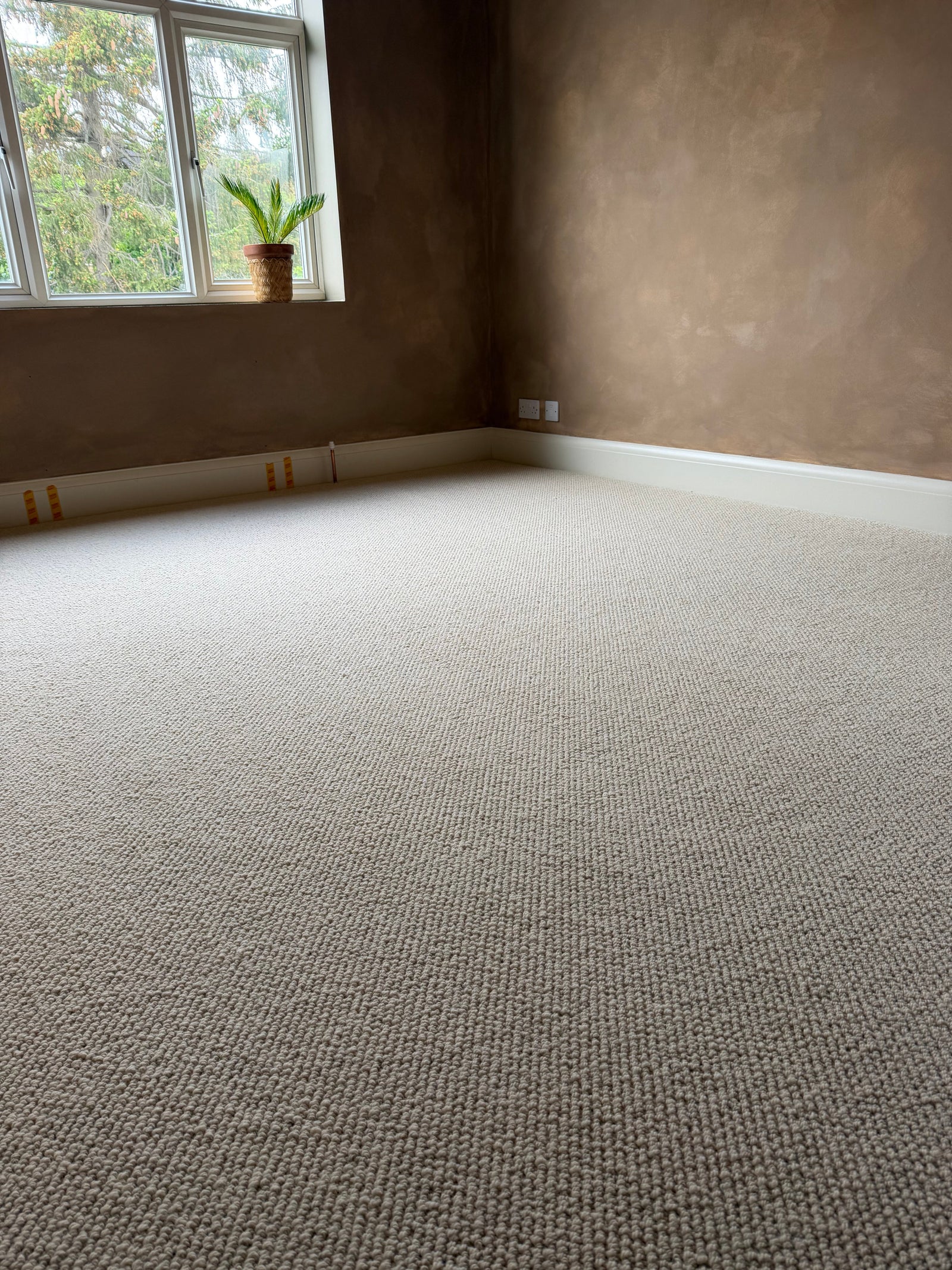 Discover premium Telenzo wool carpet installation by EXEN Flooring.