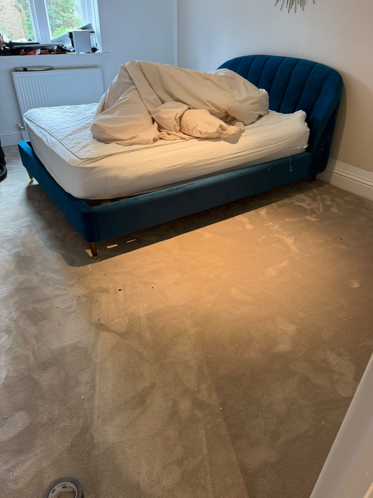 New Westex carpet installation in a main bedroom in Weybridge, Surrey, by EXEN Flooring